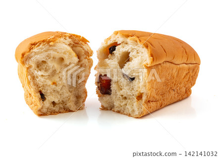 traditional Sweet Fruit Flavored Bread Loaf Snack 142141032