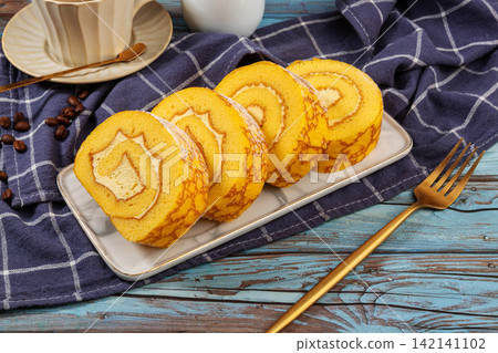 golden Durian Cheese Swiss Roll Cake Dessert golden Durian Cheese Swiss Roll Cake Dessert 142141102