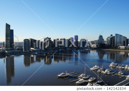 View of Melbourne, Australia View of Melbourne, Australia 142142834