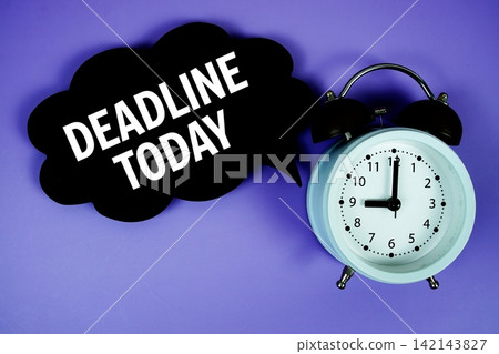 Deadline Today text on speech bubble with alarm clock on purple background Deadline Today text on speech bubble with alarm clock on purple background 142143827