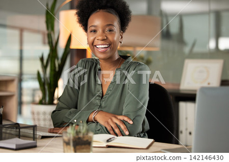 Arms crossed, portrait and smile with business black woman at desk in office for administration or research. Face, notebook and table with happy employee in workplace for start of professional career Arms crossed, portrait and smile with business black woman at desk in office for administration or research. Face, notebook and table with happy employee in workplace for start of professional career 142146430
