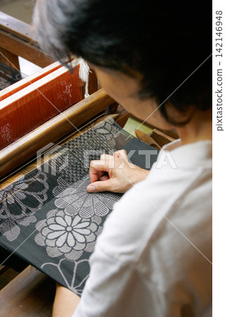 Amami Oshima Island, Oshima Tsumugi weaving Amami Oshima Island, Oshima Tsumugi weaving 142146948