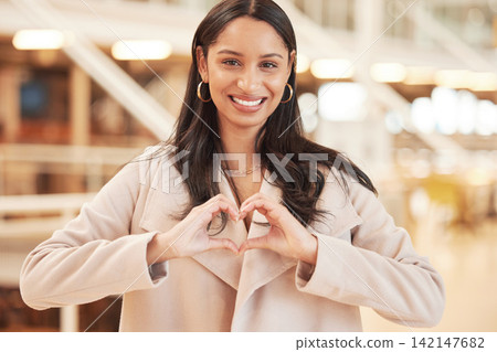 Woman, hands and heart with emoji, smile and love for retail boutique with portrait. Customer, mall and shopping for valentine gift, sale and discount for fashion present and service with sign 142147682