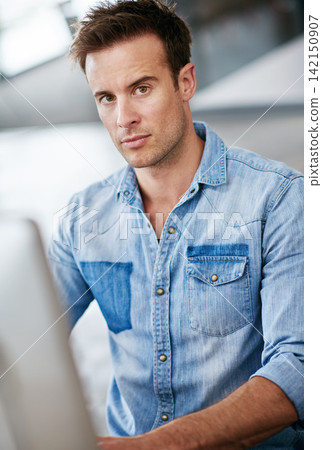 Portrait, serious and business man in office startup, company or workplace for career in Sweden. Professional, creative entrepreneur or face of confident employee, worker or editor on computer at job Portrait, serious and business man in office startup, company or workplace for career in Sweden. Professional, creative entrepreneur or face of confident employee, worker or editor on computer at job 142150907