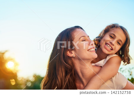 Smile, girl and mother on shoulder in outdoor by family house with generations for embrace, bonding and love in garden. Happy, parent and child on vacation for childhood with nature for memory Smile, girl and mother on shoulder in outdoor by family house with generations for embrace, bonding and love in garden. Happy, parent and child on vacation for childhood with nature for memory 142152738