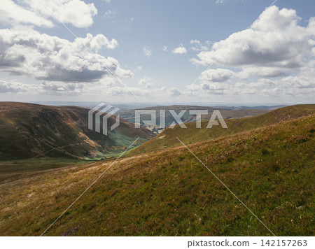 Cadair Berwyn Mountain Summit with Dry Summer Meadows Cadair Berwyn Mountain Summit with Dry Summer Meadows 142157263