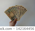 日幣鈔票 142164456