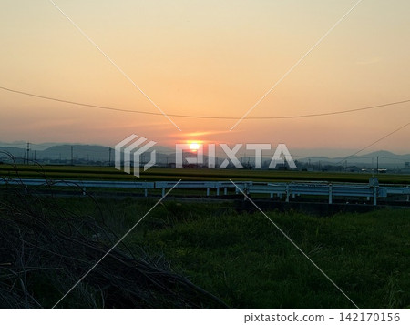 農村日出 農村日出 142170156