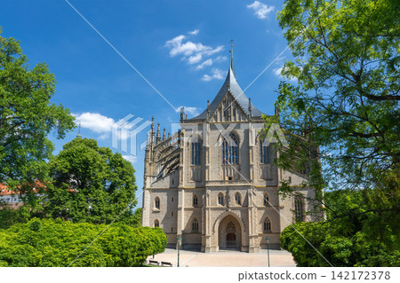 View of park with Saint Barbaras Cathedra in Kutna Hora, Czech Republic View of park with Saint Barbaras Cathedra in Kutna Hora, Czech Republic 142172378