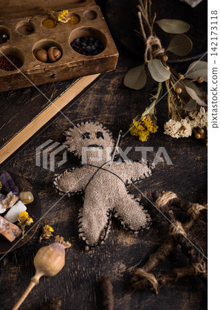 Voodoo doll. Black magic esoteric ritual. 142173118