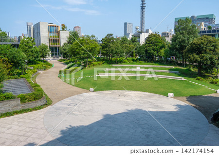 東京四谷新地標科摩羅四穀草坪區:東京新宿區四谷 東京四谷新地標科摩羅四穀草坪區:東京新宿區四谷 142174154