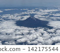 Mount Fuji in the sky 142175544