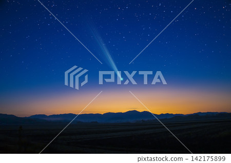 一顆彗星 一顆彗星 142175899