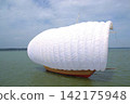 Sailing boat 142175948