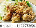 Deep-fried chicken 142175950