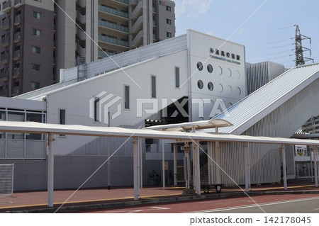 福岡縣糸島市糸島高中站及車站廣場 142178045