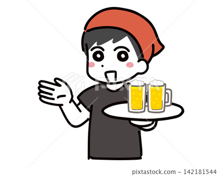 一位年輕的男服務生在居酒屋（日本酒吧）面帶微笑，手持啤酒，引導顧客入內。 142181544