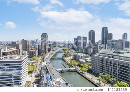 Streetscape around Dojima and Nakanoshima in Kita Ward, Osaka City (around Osaka City Hall) Streetscape around Dojima and Nakanoshima in Kita Ward, Osaka City (around Osaka City Hall) 142183289