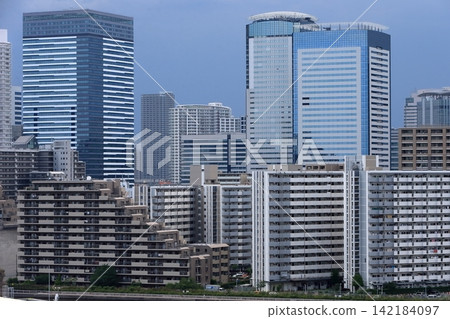 Buildings and apartment complexes (Tokyo) Buildings and apartment complexes (Tokyo) 142184097