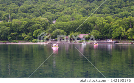 Lake Shikotsu, Himemasu (landlocked salmon), Yamasen Railway Bridge, Lake Shikotsu sightseeing boat, caldera lake, Hokkaido sightseeing, Shikotsu-Toya National Park, underwater sightseeing boat Lake Shikotsu, Himemasu (landlocked salmon), Yamasen Railway Bridge, Lake Shikotsu sightseeing boat, caldera lake, Hokkaido sightseeing, Shikotsu-Toya National Park, underwater sightseeing boat 142190176