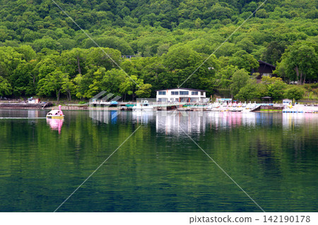 Lake Shikotsu, Himemasu (landlocked salmon), Yamasen Railway Bridge, Lake Shikotsu sightseeing boat, caldera lake, Hokkaido sightseeing, Shikotsu-Toya National Park, underwater sightseeing boat Lake Shikotsu, Himemasu (landlocked salmon), Yamasen Railway Bridge, Lake Shikotsu sightseeing boat, caldera lake, Hokkaido sightseeing, Shikotsu-Toya National Park, underwater sightseeing boat 142190178