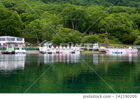 Lake Shikotsu, Himemasu (landlocked salmon), Yamasen Railway Bridge, Lake Shikotsu sightseeing boat, caldera lake, Hokkaido sightseeing, Shikotsu-Toya National Park, underwater sightseeing boat Lake Shikotsu, Himemasu (landlocked salmon), Yamasen Railway Bridge, Lake Shikotsu sightseeing boat, caldera lake, Hokkaido sightseeing, Shikotsu-Toya National Park, underwater sightseeing boat 142190209