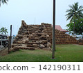 Coral stone fort in Lahaina, Maui 142190311