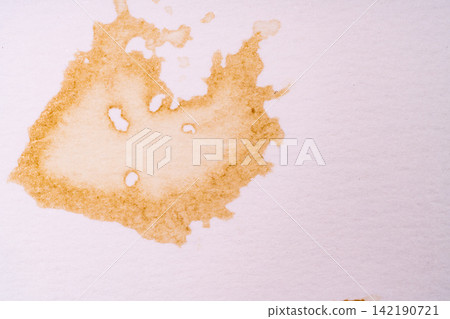 The faint brown stain marks represent the everyday act of cleaning. The faint brown stain marks represent the everyday act of cleaning. 142190721