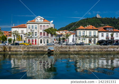 Viana do Castelo waterfront with Santa Luzia sanctuary Viana do Castelo waterfront with Santa Luzia sanctuary 142191331