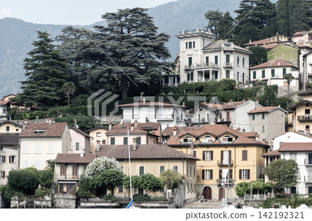 Village on a Green Hillside on Lake Como, Italy 142192321