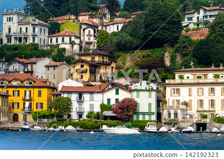 Village on a Green Hillside on Lake Como, Italy 142192323
