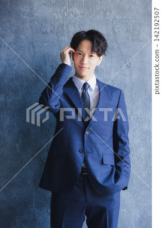 一個常設的商人 142192507