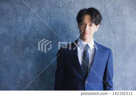 一個常設的商人 142192511