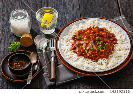 Vegetarian Chili Sin Carne over steamed rice 142192516