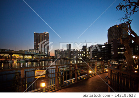 Shibaura West Canal Shibaura West Canal 142193628