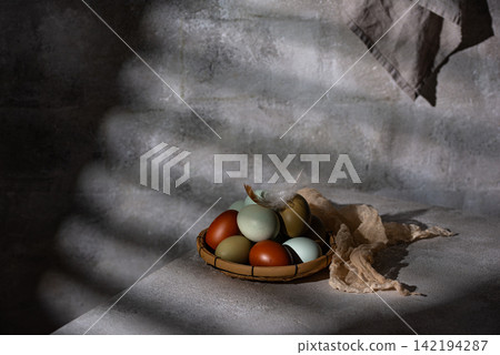 Farm blue, green and brown chicken eggs Farm blue, green and brown chicken eggs 142194287