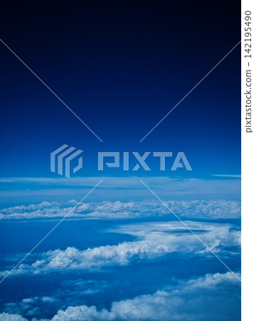 Cloud seen from an airplane Cloud seen from an airplane 142195490