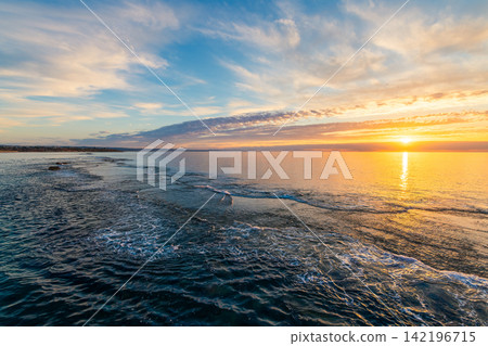Port Noarlunga Submerged Reefs Viewed from Jetty at Sunset, South Australia Port Noarlunga Submerged Reefs Viewed from Jetty at Sunset, South Australia 142196715