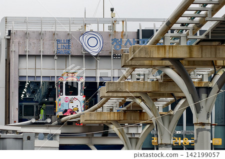 sky capsule from Haeundae Blueline Cheongsapo station, Busan 142199057