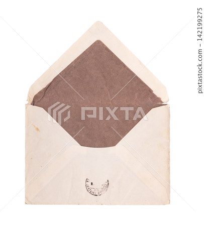open vintage envelope isolated 142199275
