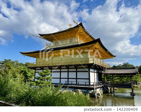 Beautiful scenery of Kinkaku-ji Temple in Kyoto Beautiful scenery of Kinkaku-ji Temple in Kyoto 142200409