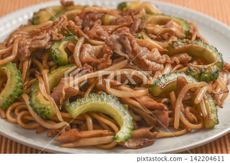 bitter melon stir-fried noodles bitter melon stir-fried noodles 142204611