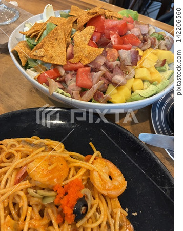 章魚沙拉與義大利麵午餐 章魚沙拉與義大利麵午餐 142206560