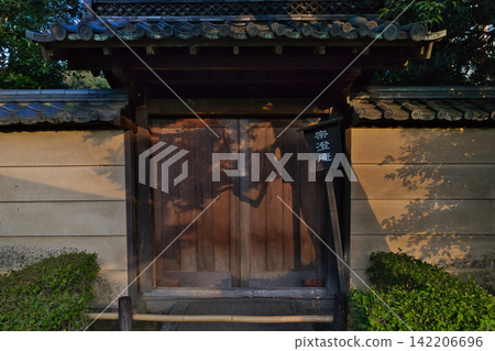 護國寺觀音殿,重要文化財產 護國寺觀音殿,重要文化財產 142206696