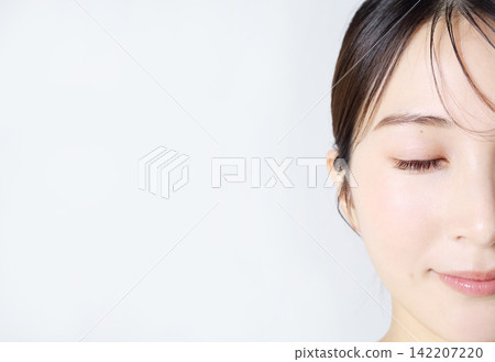 女性肖像美女形象 142207220