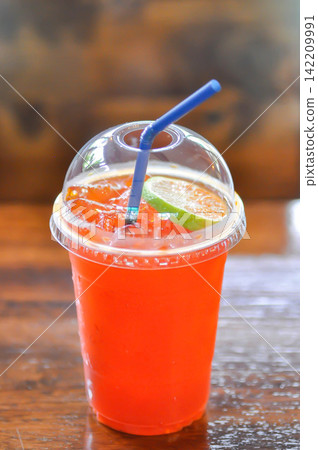 lemon tea or mango tea or peach tea lemon tea or mango tea or peach tea 142209991