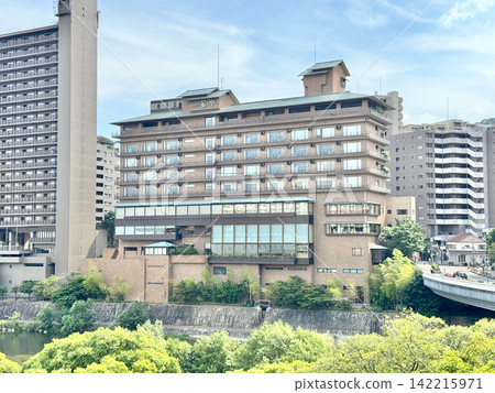 Takarazuka Onsen Hotel Wakamizu (Yumoto-cho, Takarazuka City, Hyogo Prefecture) Takarazuka Onsen Hotel Wakamizu (Yumoto-cho, Takarazuka City, Hyogo Prefecture) 142215971