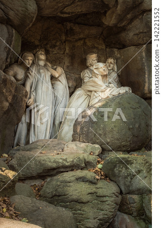 Julius Zeyer monument with white statues in Chotkovy Sady park Julius Zeyer monument with white statues in Chotkovy Sady park 142221552
