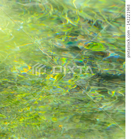 Image materials depicting the fresh greenery of a forest, a clear stream, and summer colors reflected on the water's surface. Image materials depicting the fresh greenery of a forest, a clear stream, and summer colors reflected on the water's surface. 142221968