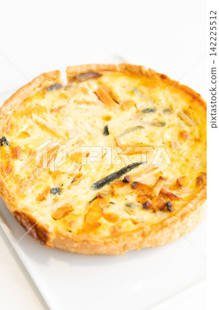 Delicious French vegetable quiche Delicious French vegetable quiche 142225512